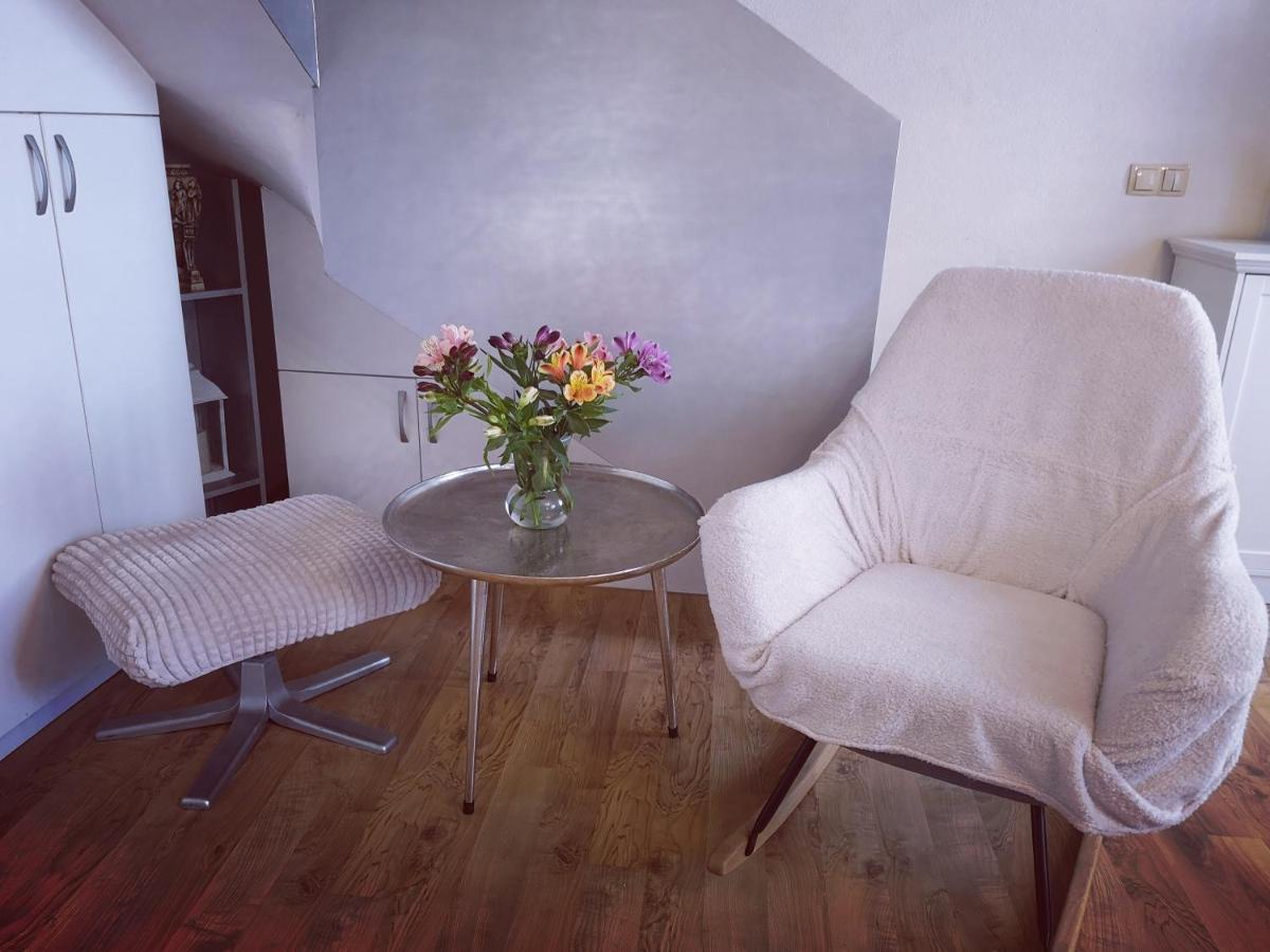 Apartman Hygge Omiš Extérieur photo
